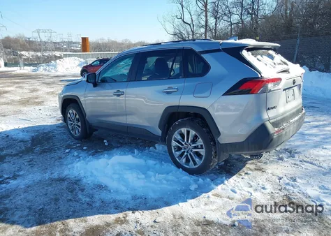 2025 Toyota Rav4 Xle Premium z USA, uszkodzony, nr VIN 2T3A1RFVXSW558753